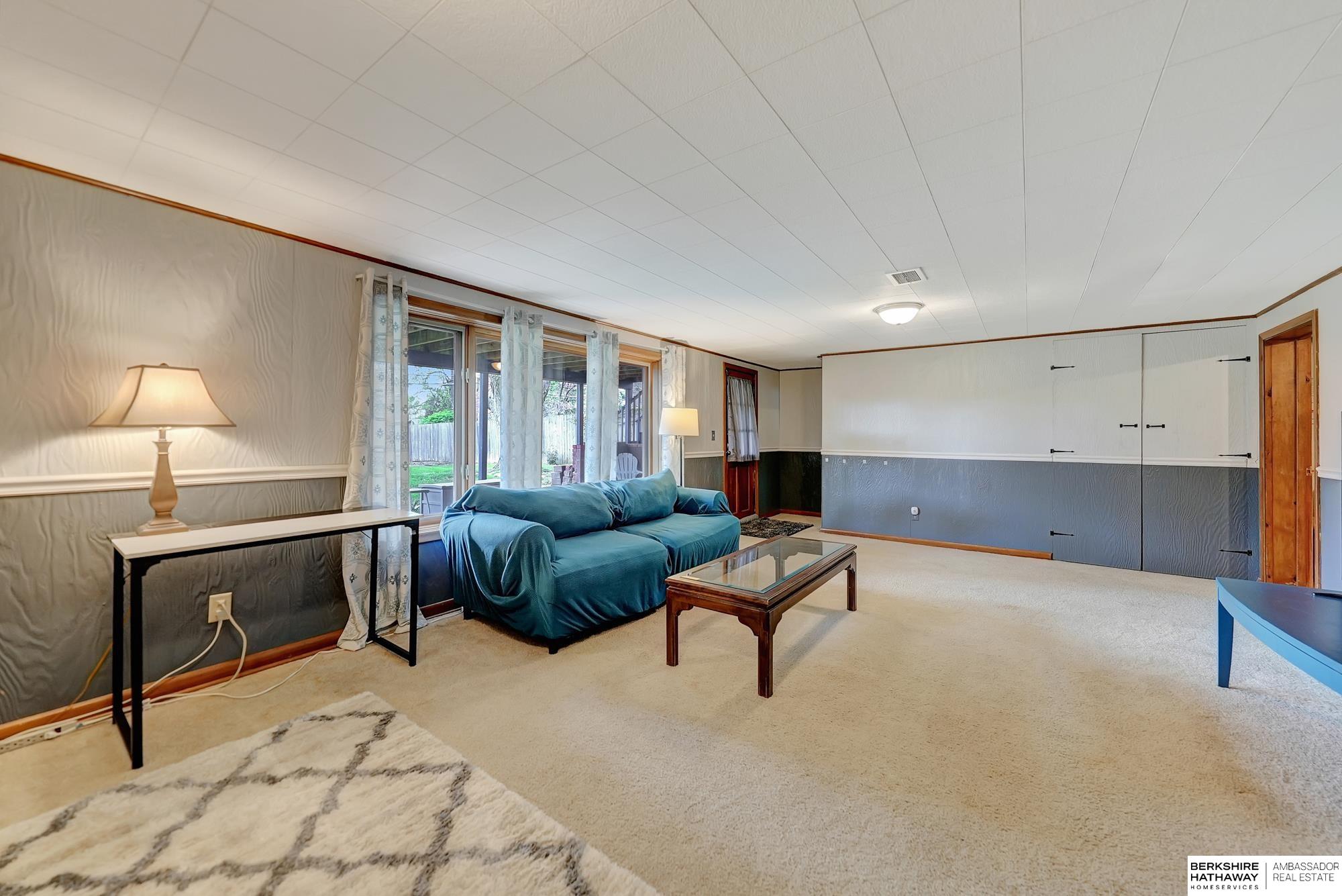 Lincoln, Nebraska 68505, United States, 4 Bedrooms Bedrooms, ,2 BathroomsBathrooms,Residential,Active,118869