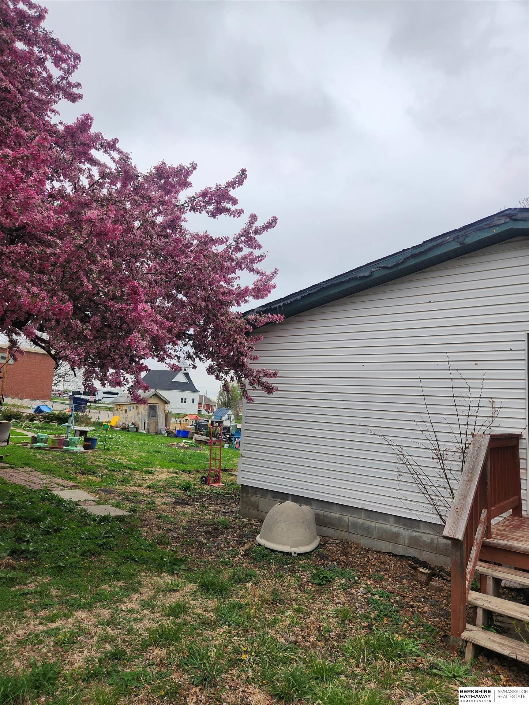 Bellevue, Nebraska 68123, United States, 3 Bedrooms Bedrooms, ,2 BathroomsBathrooms,Residential,Pending,198500