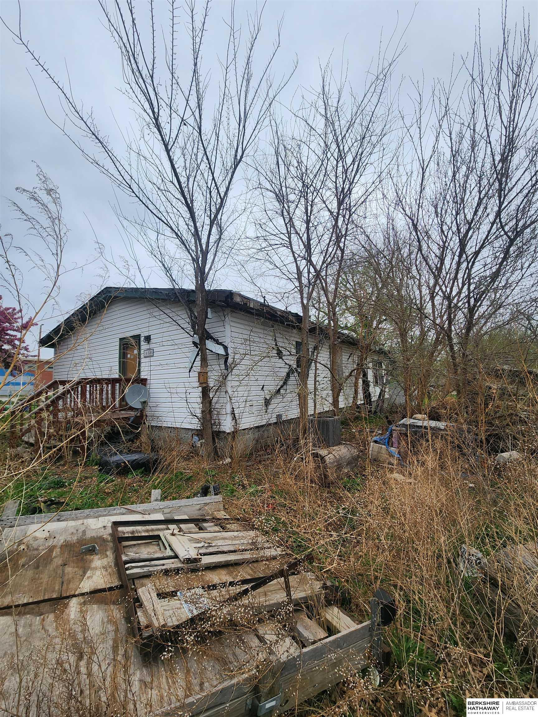 Bellevue, Nebraska 68123, United States, 3 Bedrooms Bedrooms, ,2 BathroomsBathrooms,Residential,Pending,198500