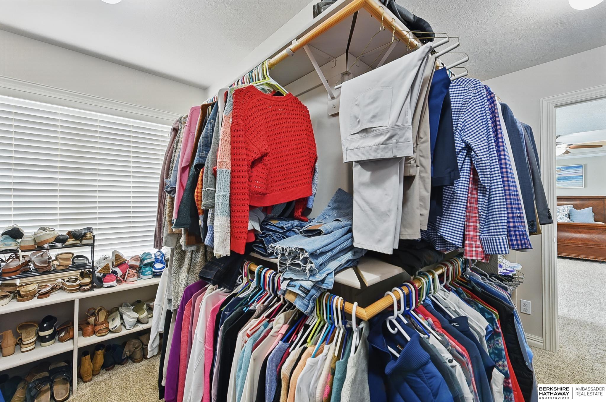 Gretna, Nebraska 68028, United States, 5 Bedrooms Bedrooms, ,3 BathroomsBathrooms,Residential,Pending,146782