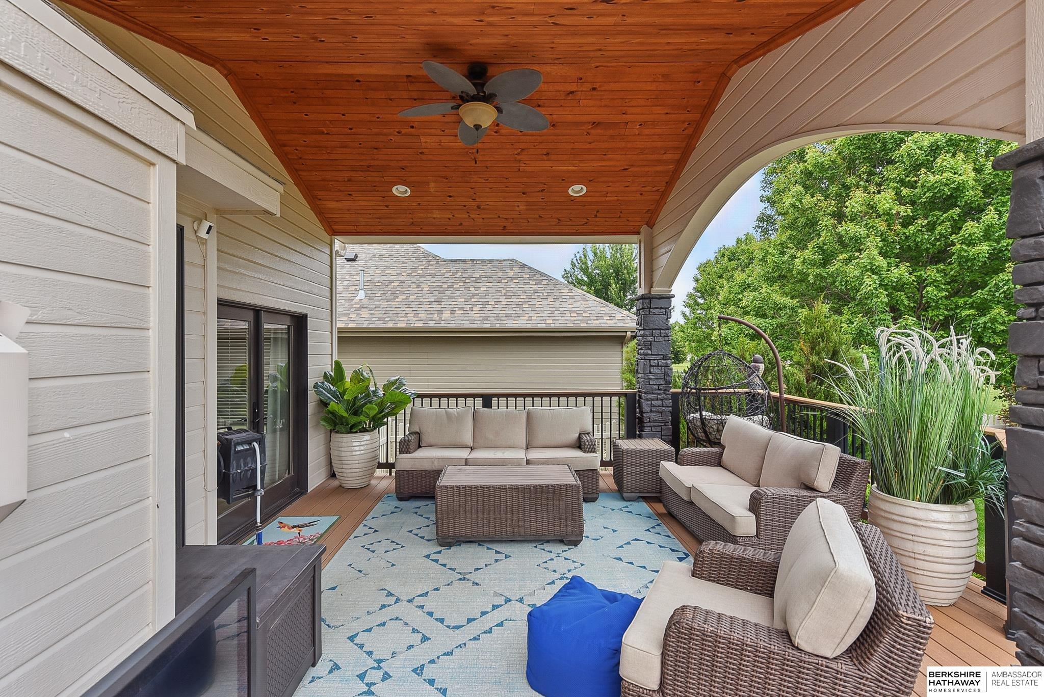 Gretna, Nebraska 68028, United States, 5 Bedrooms Bedrooms, ,3 BathroomsBathrooms,Residential,Pending,146782