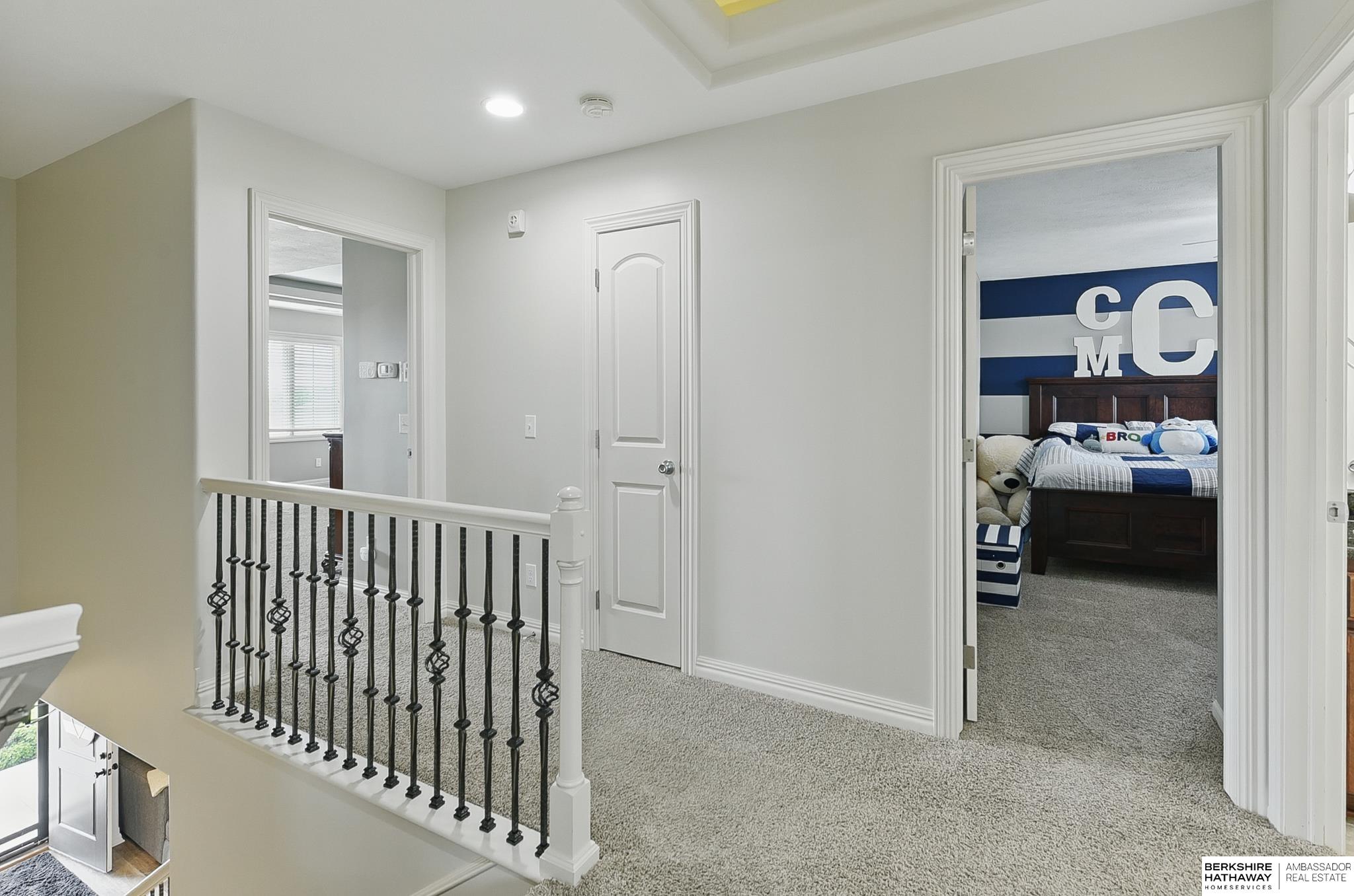 Gretna, Nebraska 68028, United States, 5 Bedrooms Bedrooms, ,3 BathroomsBathrooms,Residential,Pending,146782