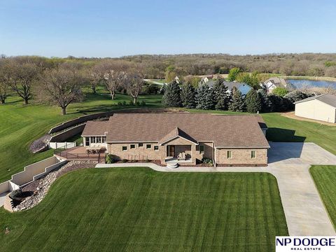 Photo of 14605 Fir Circle, Plattsmouth, NE 68048 (MLS # 22610944)