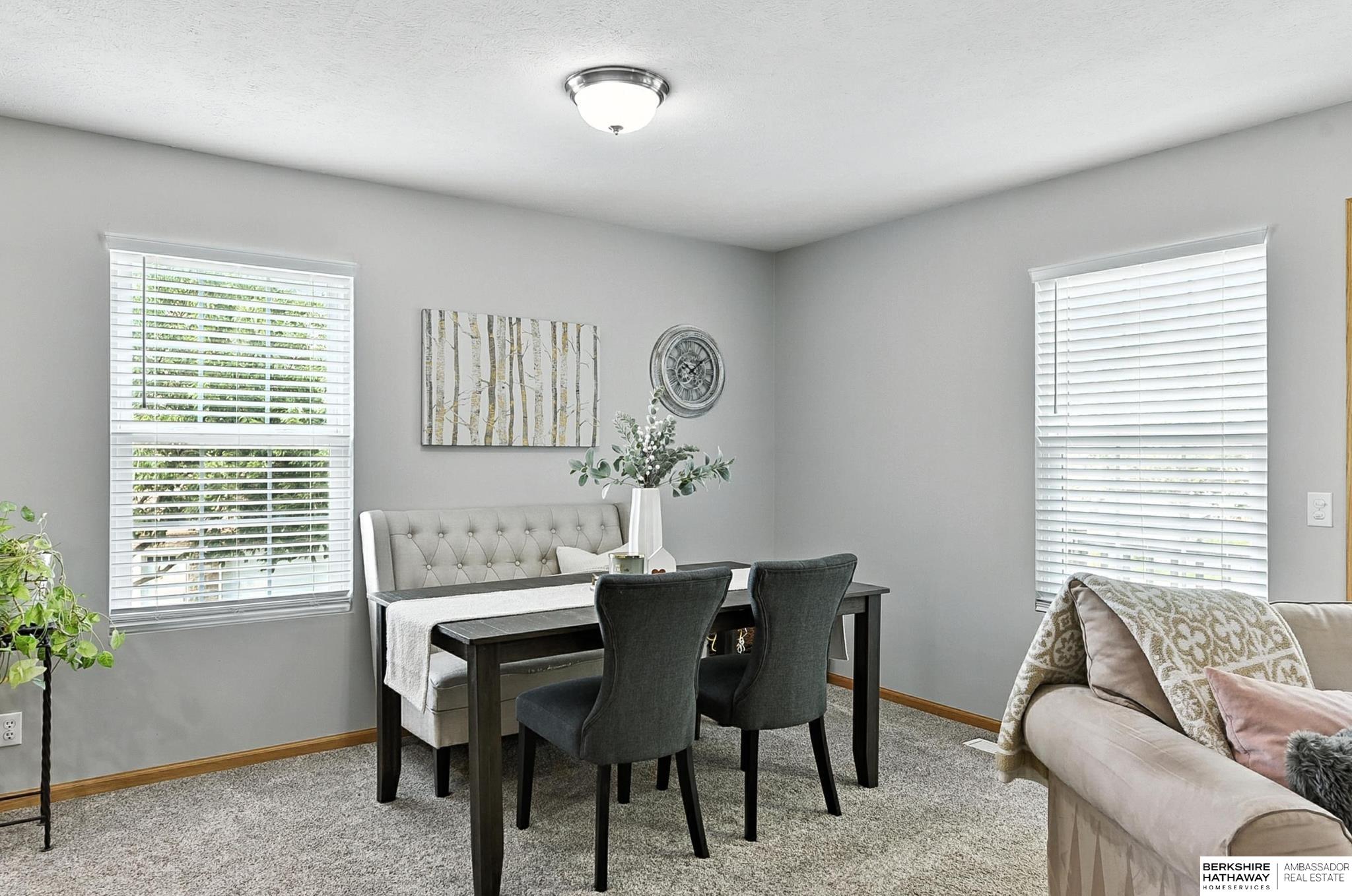 Bennington, Nebraska 68007, United States, 2 Bedrooms Bedrooms, ,3 BathroomsBathrooms,Residential,Active,183614