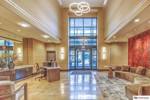 Photo of 3201 Dodge Ct Ct #5313, Omaha, NE 68131 (MLS # 22604135)