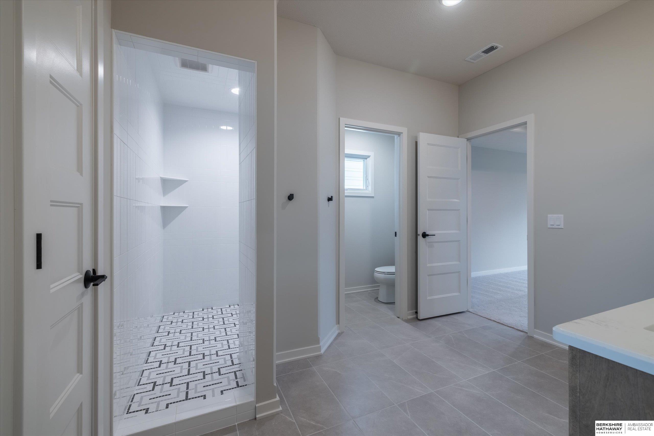 Elkhorn, Nebraska 68022, United States, 5 Bedrooms Bedrooms, ,3 BathroomsBathrooms,Residential,Active,247396