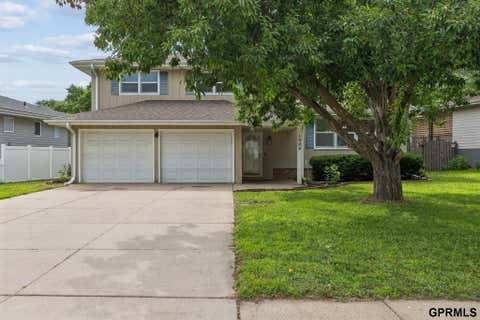 Photo of 1522 S 139Th Street, Omaha, NE 68144 (MLS # 22617940)