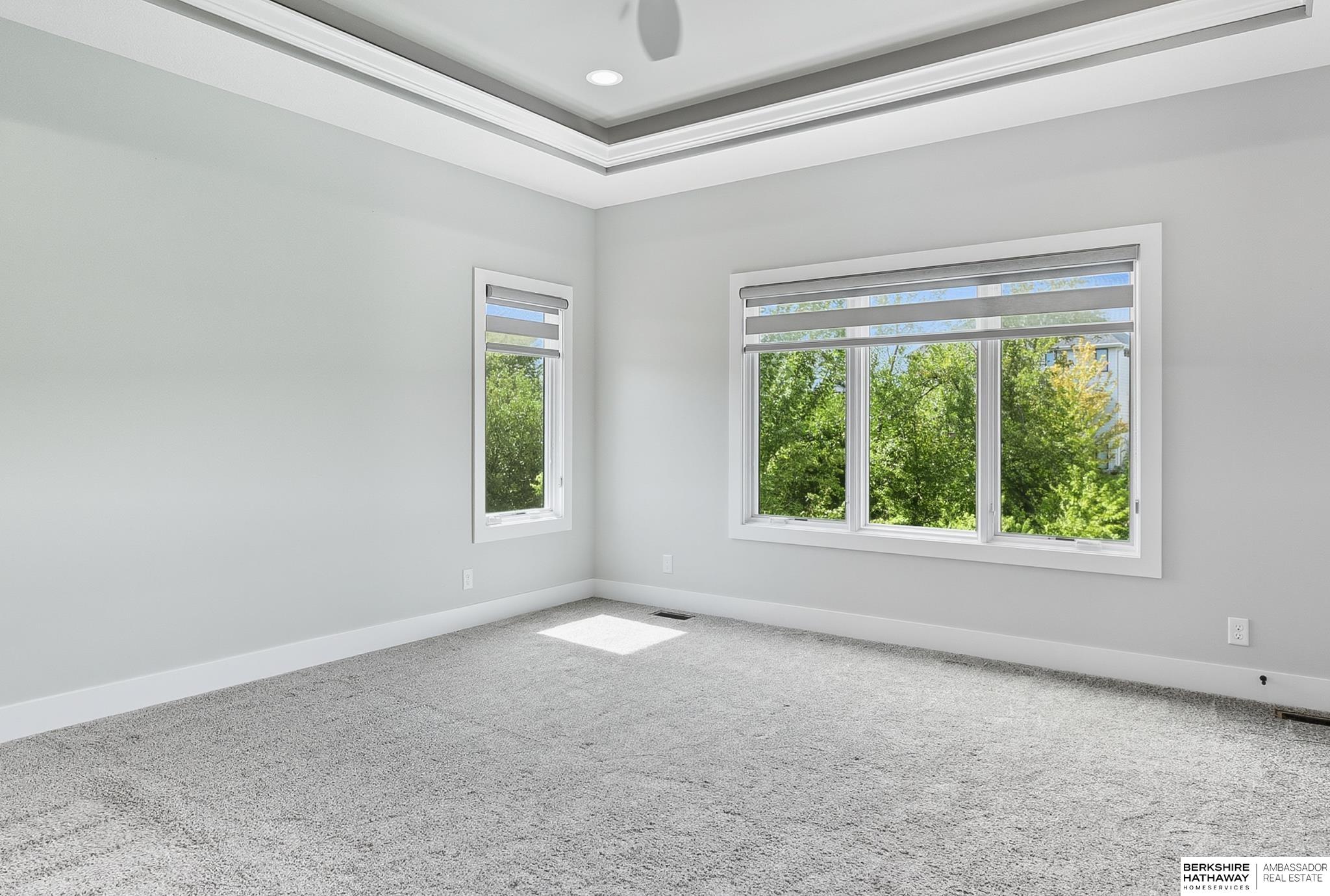 Elkhorn, Nebraska 68022, United States, 4 Bedrooms Bedrooms, ,3 BathroomsBathrooms,Residential,Pending,209250