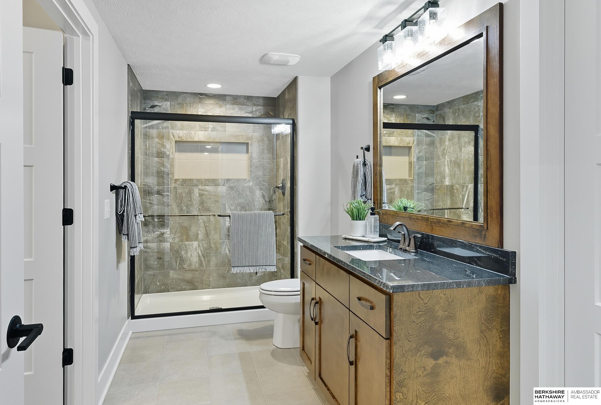 Elkhorn, Nebraska 68022, United States, 4 Bedrooms Bedrooms, ,3 BathroomsBathrooms,Residential,Pending,209250