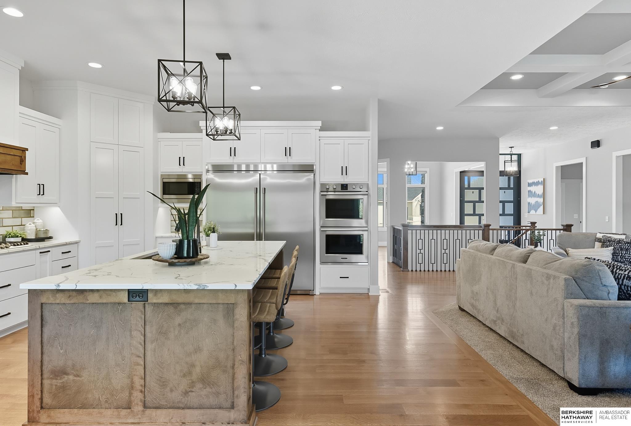 Elkhorn, Nebraska 68022, United States, 4 Bedrooms Bedrooms, ,3 BathroomsBathrooms,Residential,Pending,209250