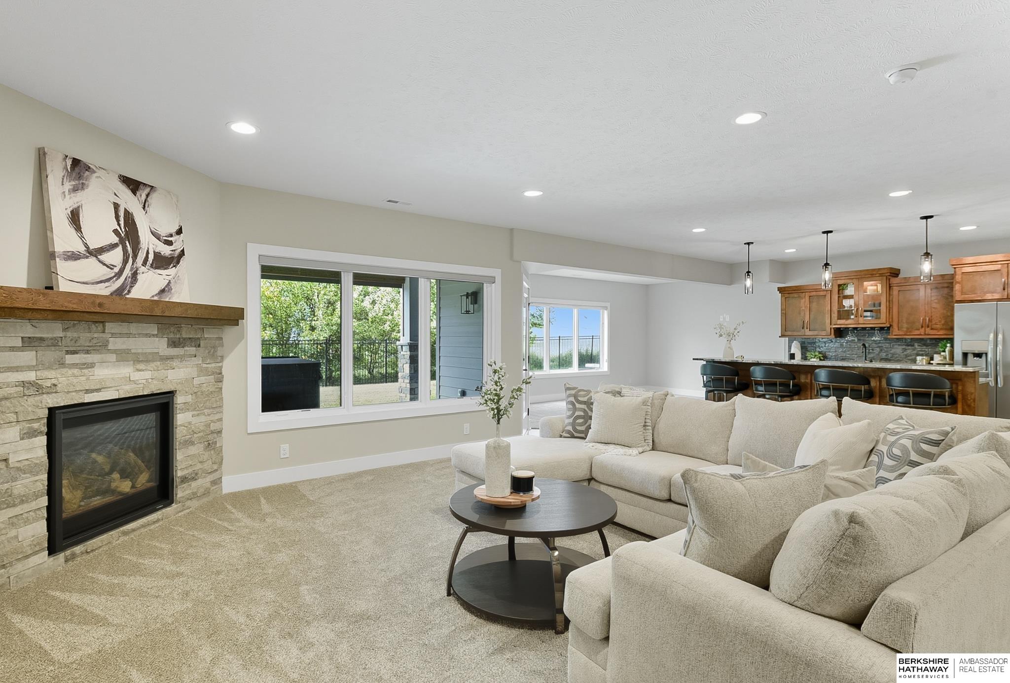 Elkhorn, Nebraska 68022, United States, 4 Bedrooms Bedrooms, ,3 BathroomsBathrooms,Residential,Pending,209250