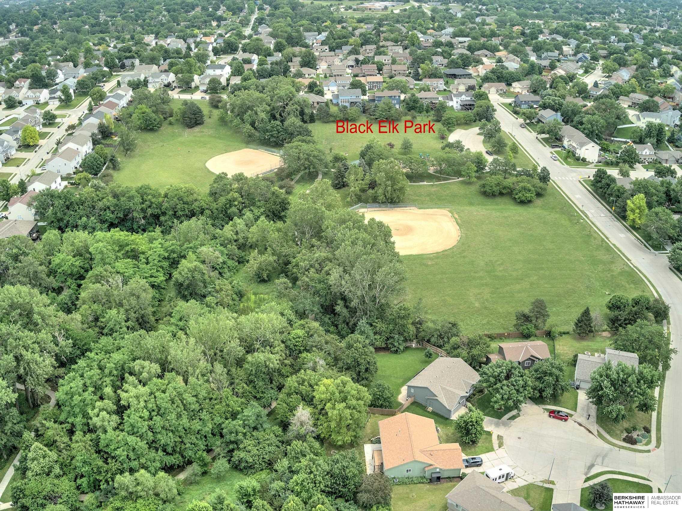 Omaha, Nebraska 68135, United States, 4 Bedrooms Bedrooms, ,3 BathroomsBathrooms,Residential,Active,159062