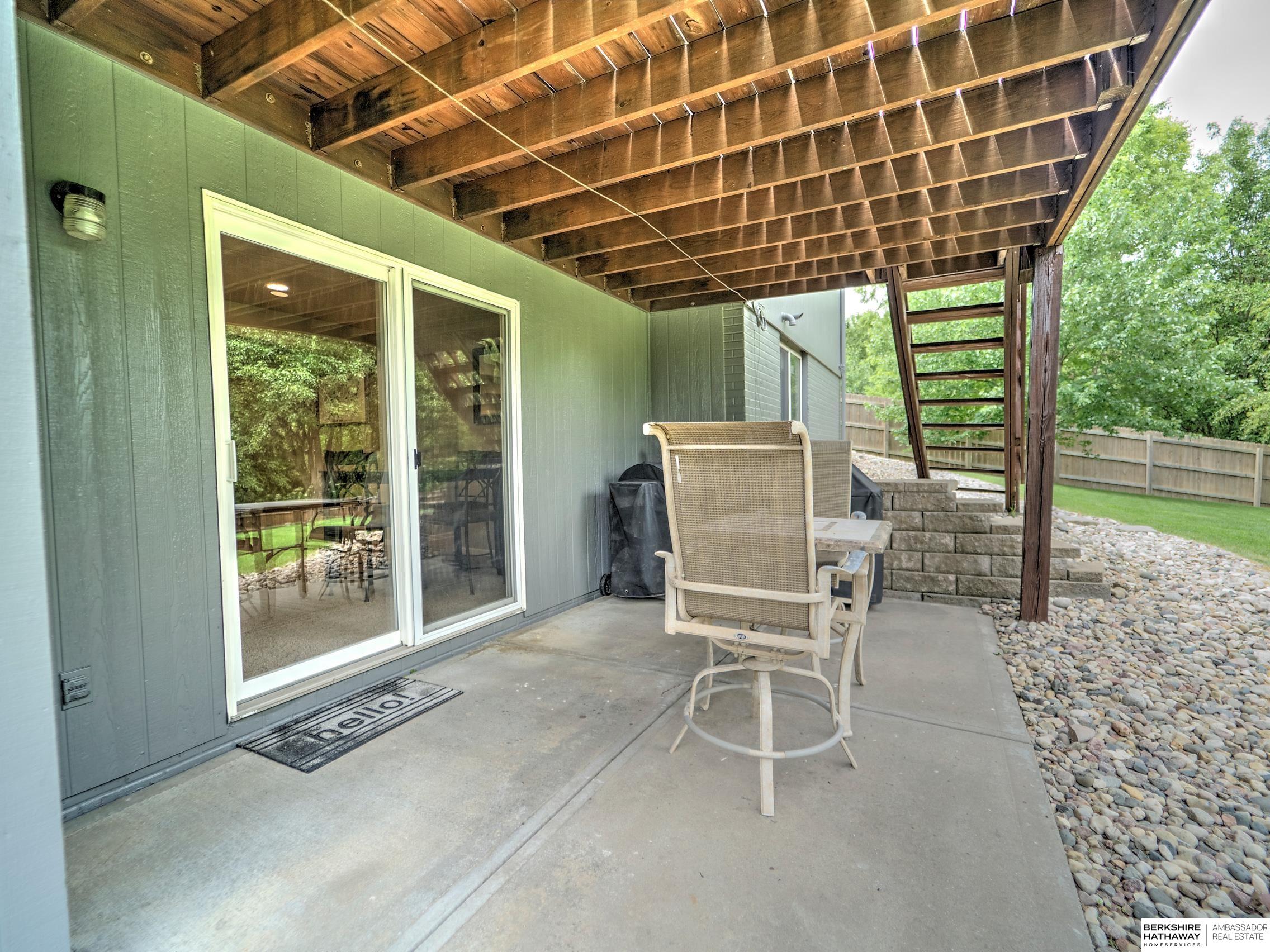 Omaha, Nebraska 68135, United States, 4 Bedrooms Bedrooms, ,3 BathroomsBathrooms,Residential,Active,159062