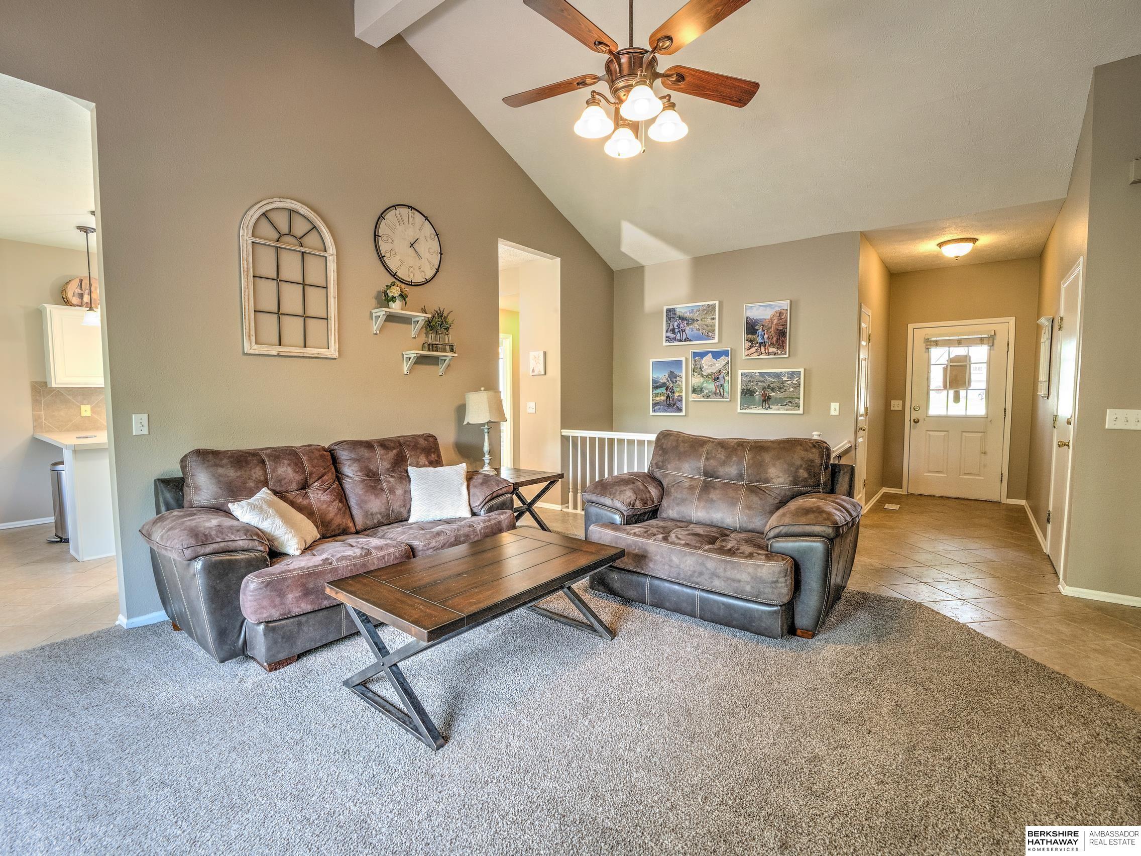 Omaha, Nebraska 68135, United States, 4 Bedrooms Bedrooms, ,3 BathroomsBathrooms,Residential,Active,159062