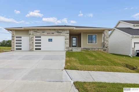 Photo of 21428 Z Street, Elkhorn, NE 68022 (MLS # 22609210)