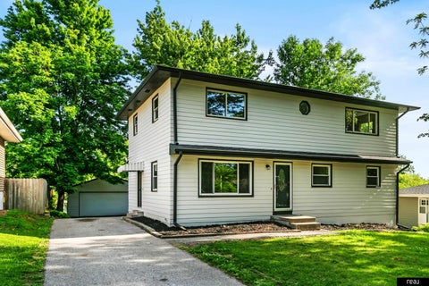 Photo of 9144 Meredith Avenue, Omaha, NE 68134 (MLS # 22615265)