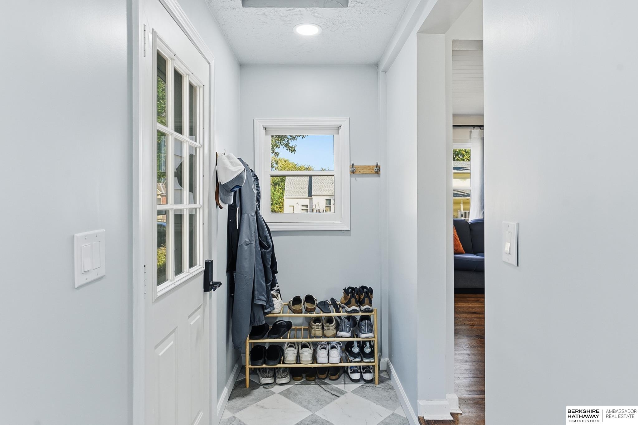 Bellevue, Nebraska 68005, United States, 3 Bedrooms Bedrooms, ,1 BathroomBathrooms,Residential,Active,248245