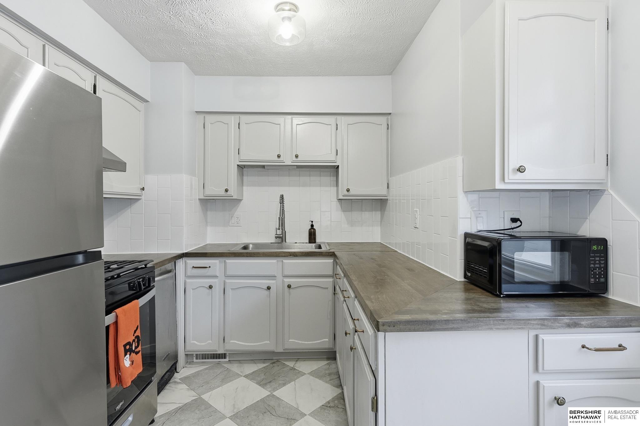 Bellevue, Nebraska 68005, United States, 3 Bedrooms Bedrooms, ,1 BathroomBathrooms,Residential,Active,248245