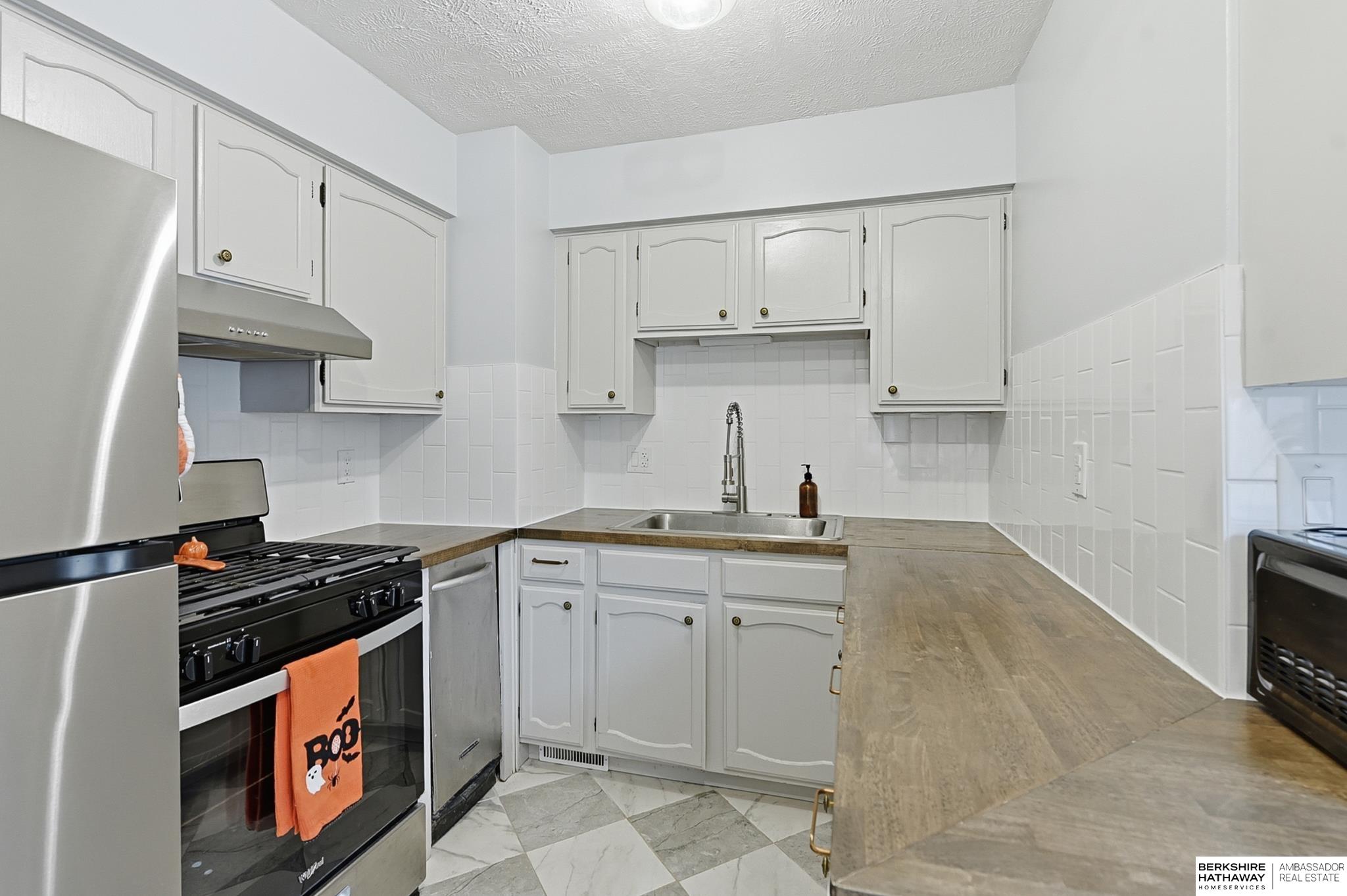 Bellevue, Nebraska 68005, United States, 3 Bedrooms Bedrooms, ,1 BathroomBathrooms,Residential,Active,248245