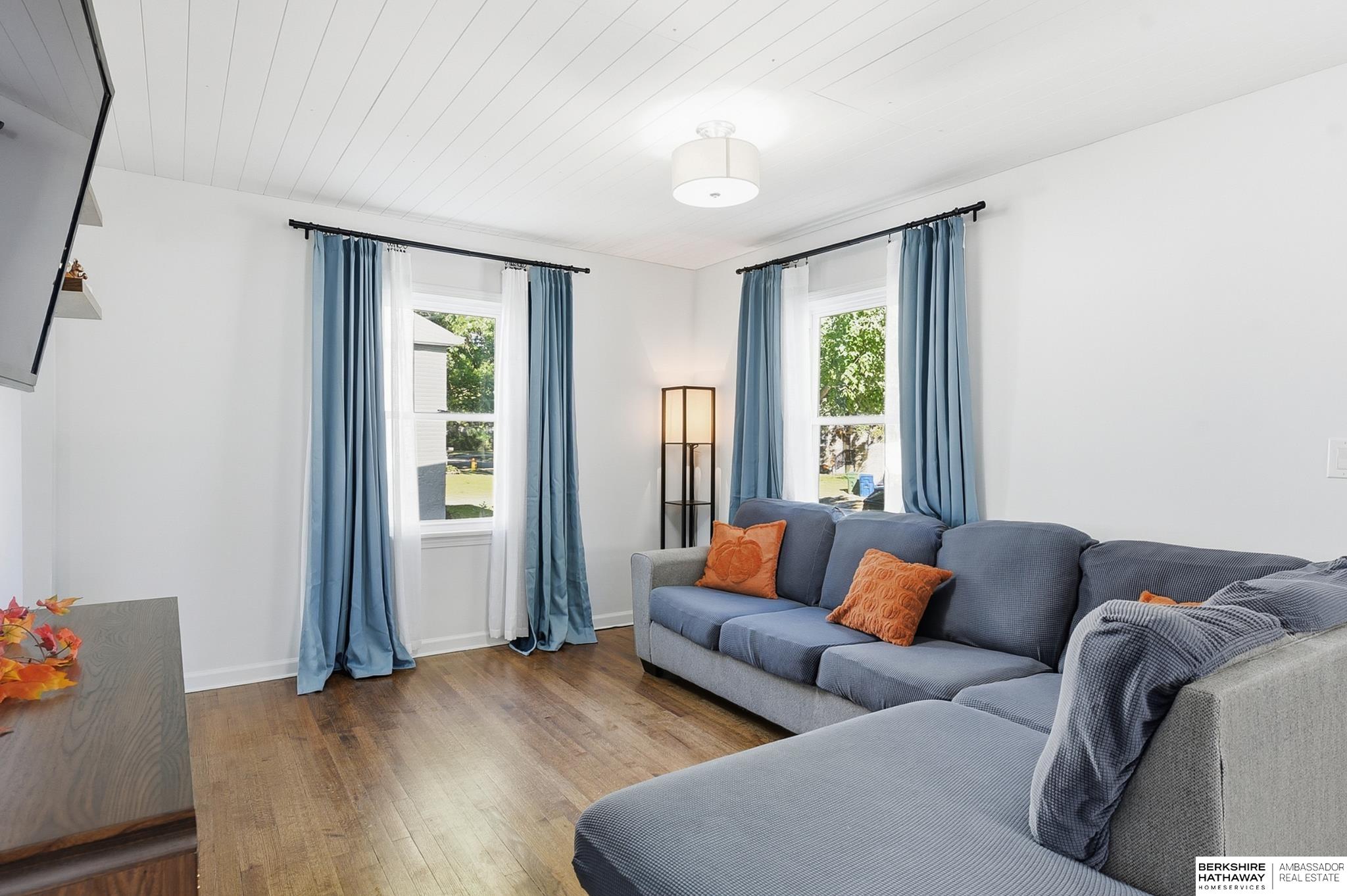 Bellevue, Nebraska 68005, United States, 3 Bedrooms Bedrooms, ,1 BathroomBathrooms,Residential,Active,248245