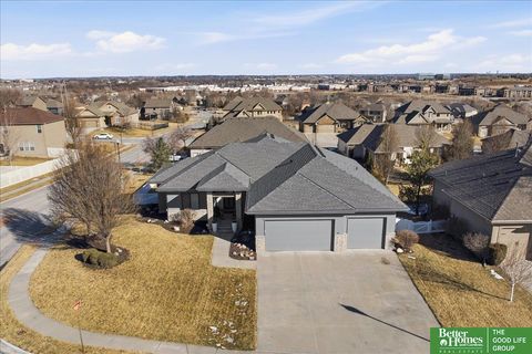 Photo of 7528 Reed Street, Papillion, NE 68046 (MLS # 22605316)
