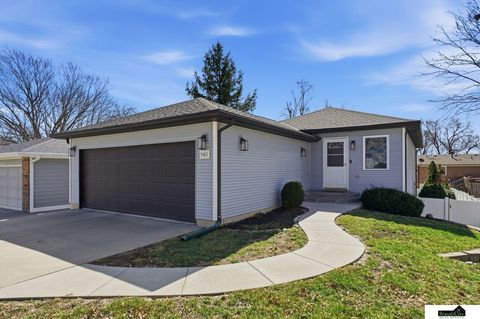 Photo of 5411 La Salle Street, Lincoln, NE 68516 (MLS # 22607841)