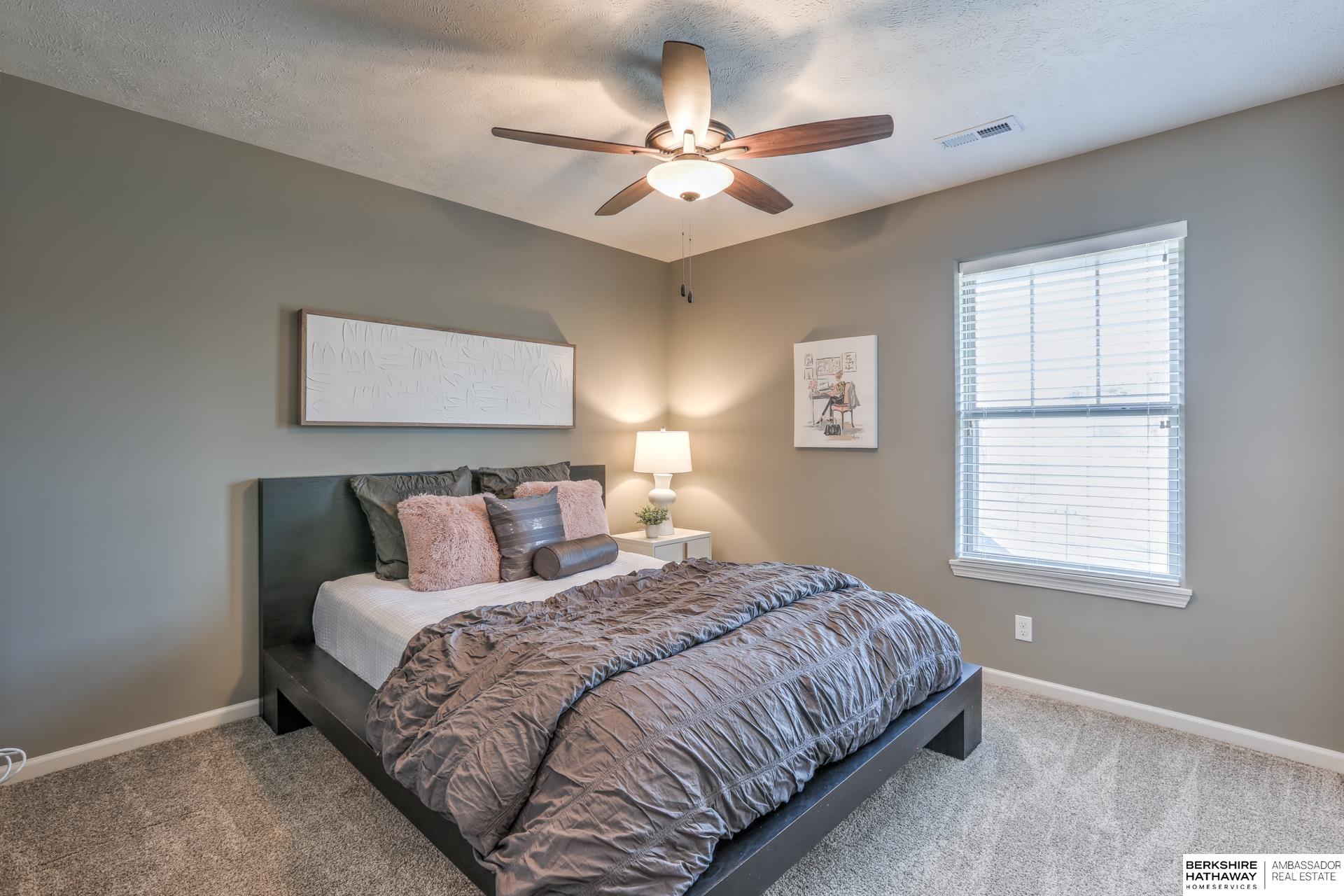 Omaha, Nebraska 68135, United States, 4 Bedrooms Bedrooms, ,3 BathroomsBathrooms,Residential,Active,256794