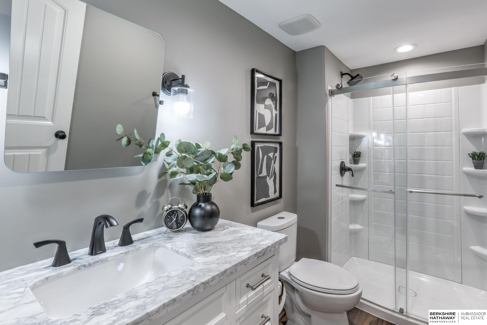 Omaha, Nebraska 68135, United States, 4 Bedrooms Bedrooms, ,3 BathroomsBathrooms,Residential,Active,256794