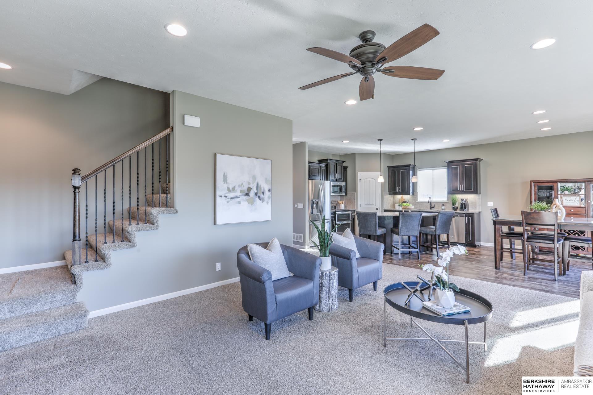 Omaha, Nebraska 68135, United States, 4 Bedrooms Bedrooms, ,3 BathroomsBathrooms,Residential,Active,256794