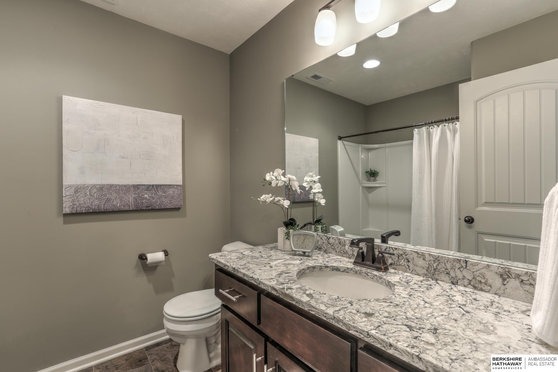 Omaha, Nebraska 68135, United States, 4 Bedrooms Bedrooms, ,3 BathroomsBathrooms,Residential,Active,256794