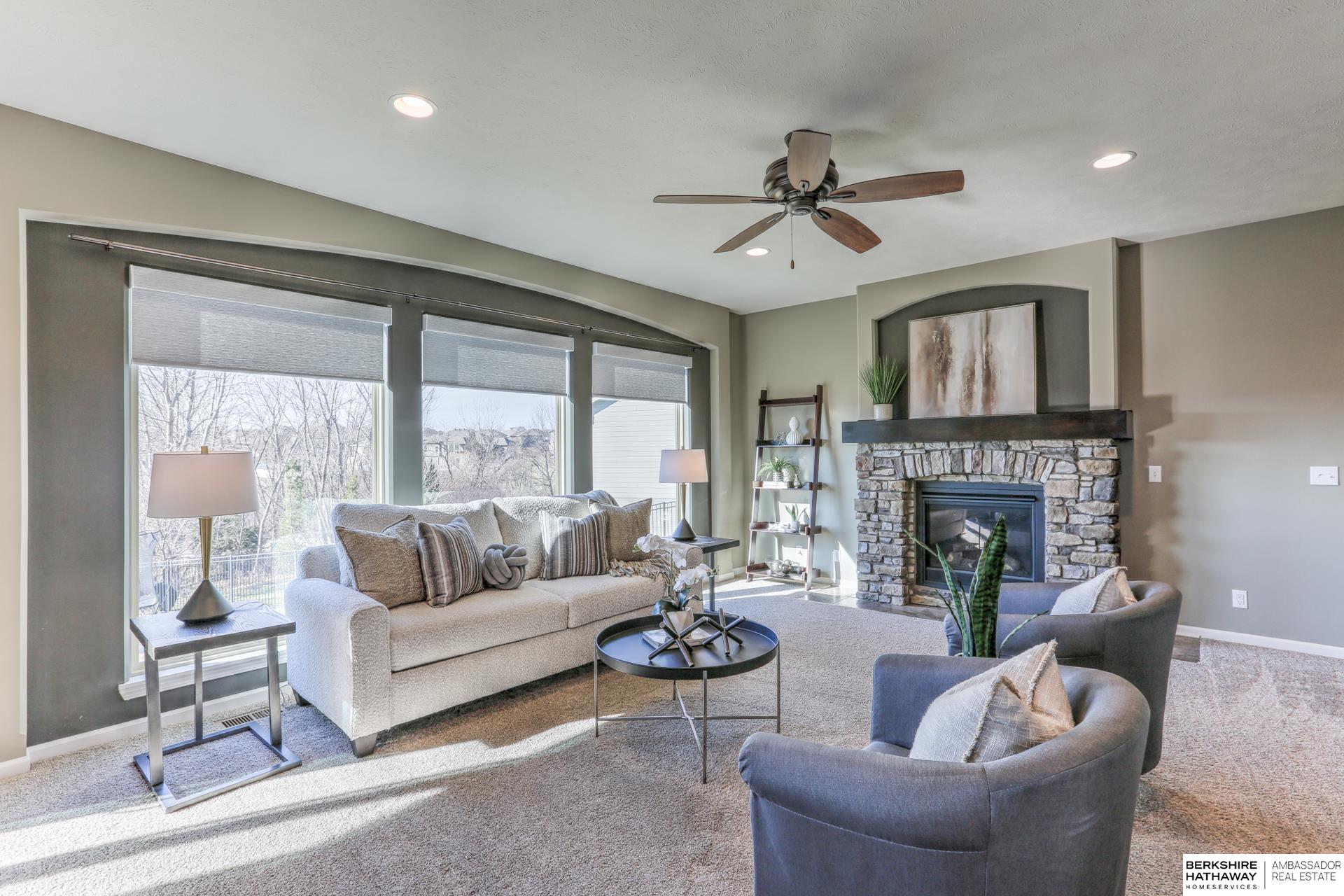 Omaha, Nebraska 68135, United States, 4 Bedrooms Bedrooms, ,3 BathroomsBathrooms,Residential,Active,256794