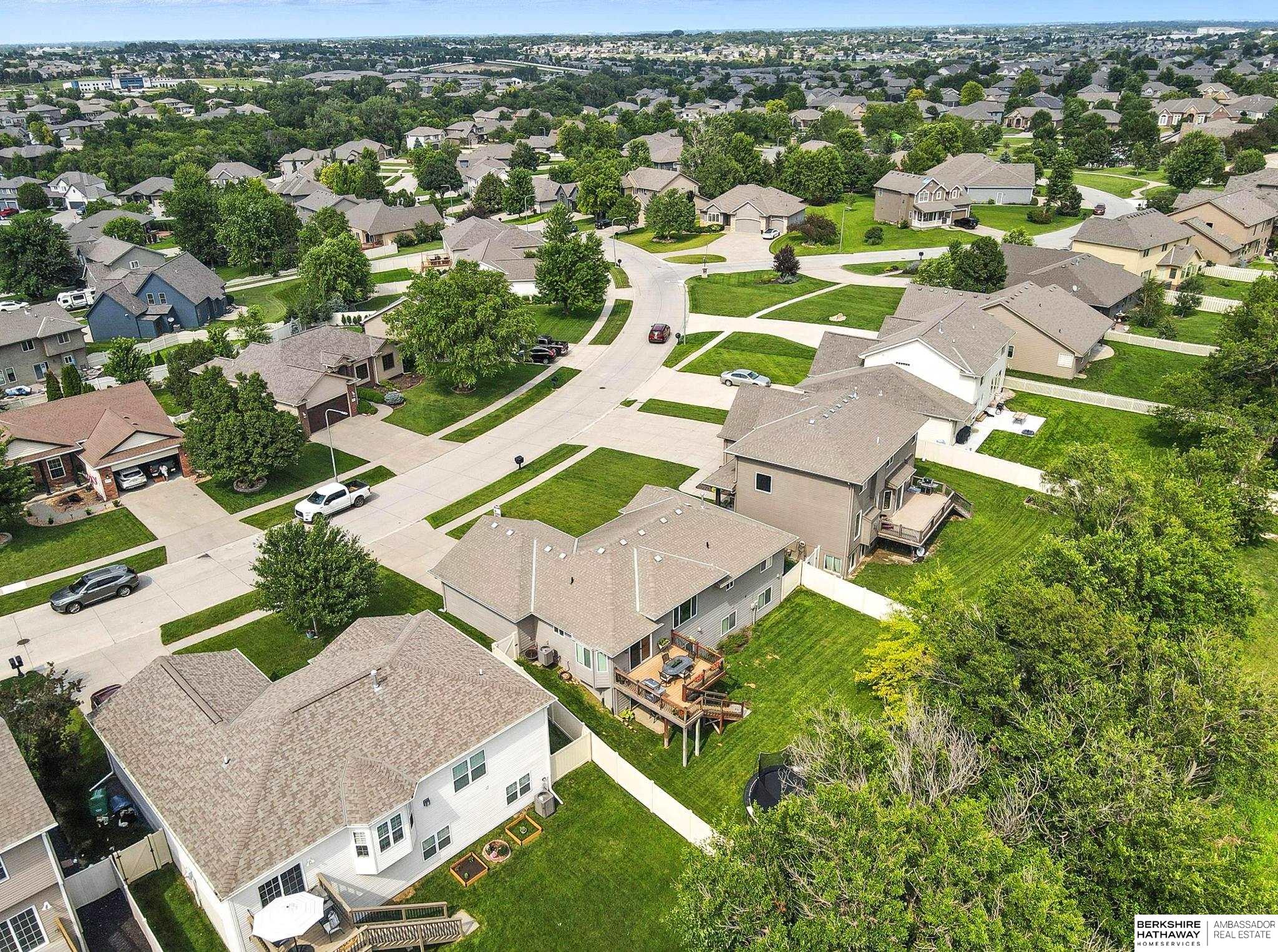 Gretna, Nebraska 68028, United States, 4 Bedrooms Bedrooms, ,3 BathroomsBathrooms,Residential,Active,173927