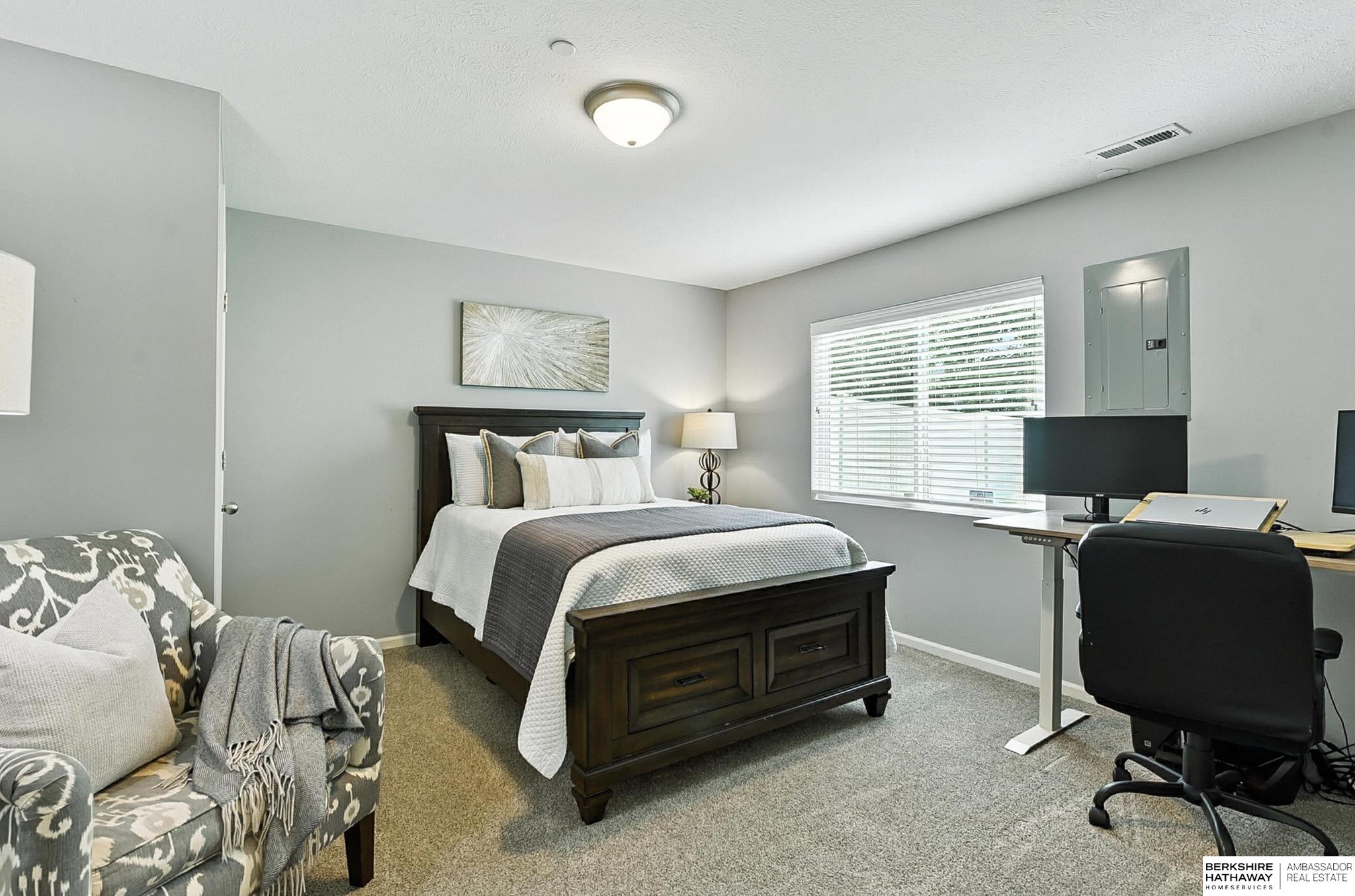 Gretna, Nebraska 68028, United States, 4 Bedrooms Bedrooms, ,3 BathroomsBathrooms,Residential,Active,173927