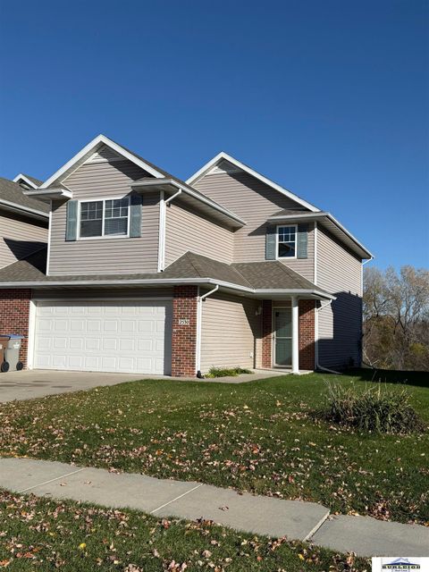 Photo of 2530 Cedar Cove Road, Lincoln, NE 68507 (MLS # 22534469)