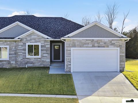 Photo of 4901 Spire Street, Lincoln, NE 68516 (MLS # 22609409)