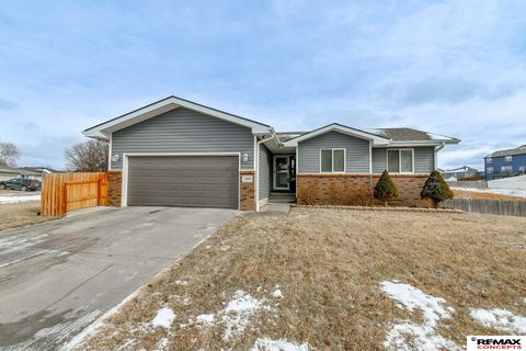 Photo of 2966 W Rose Street, Lincoln, NE 68522 (MLS # 22602930)