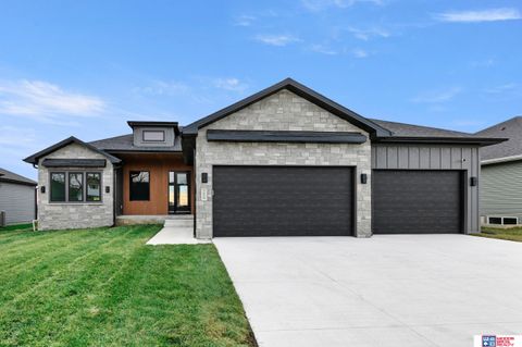 Photo of 3639 Wilderness Hills Boulevard, Lincoln, NE 68516 (MLS # 22606419)