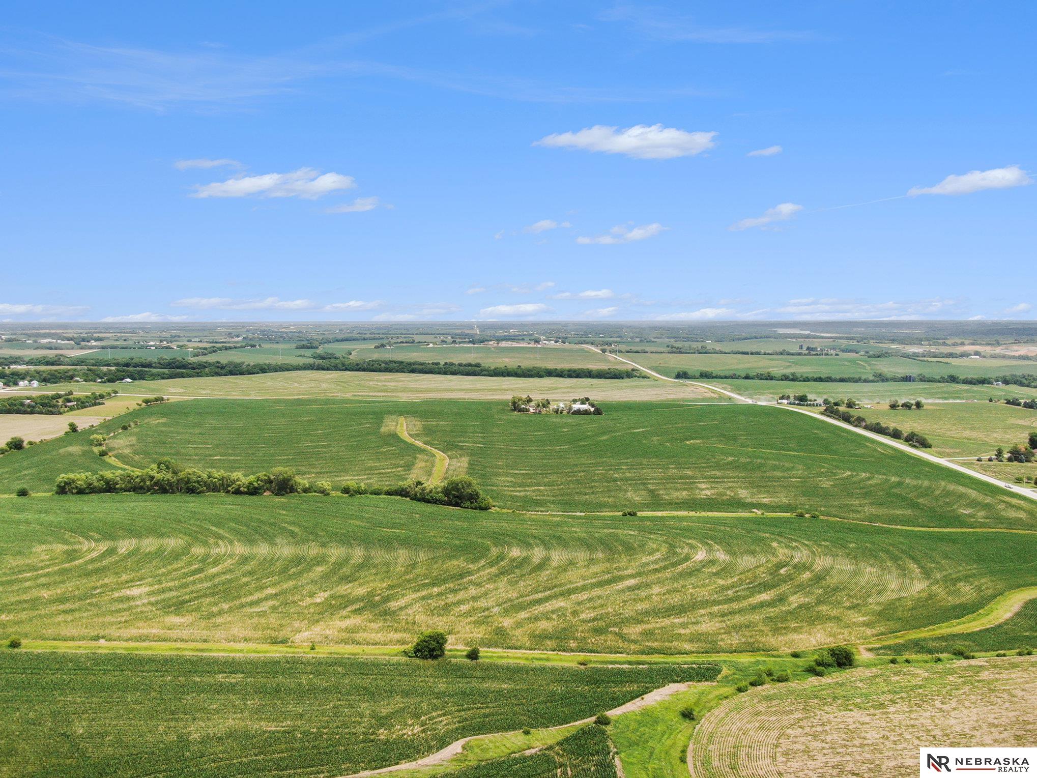 SE 1/4 18-13-12 Platteview Road