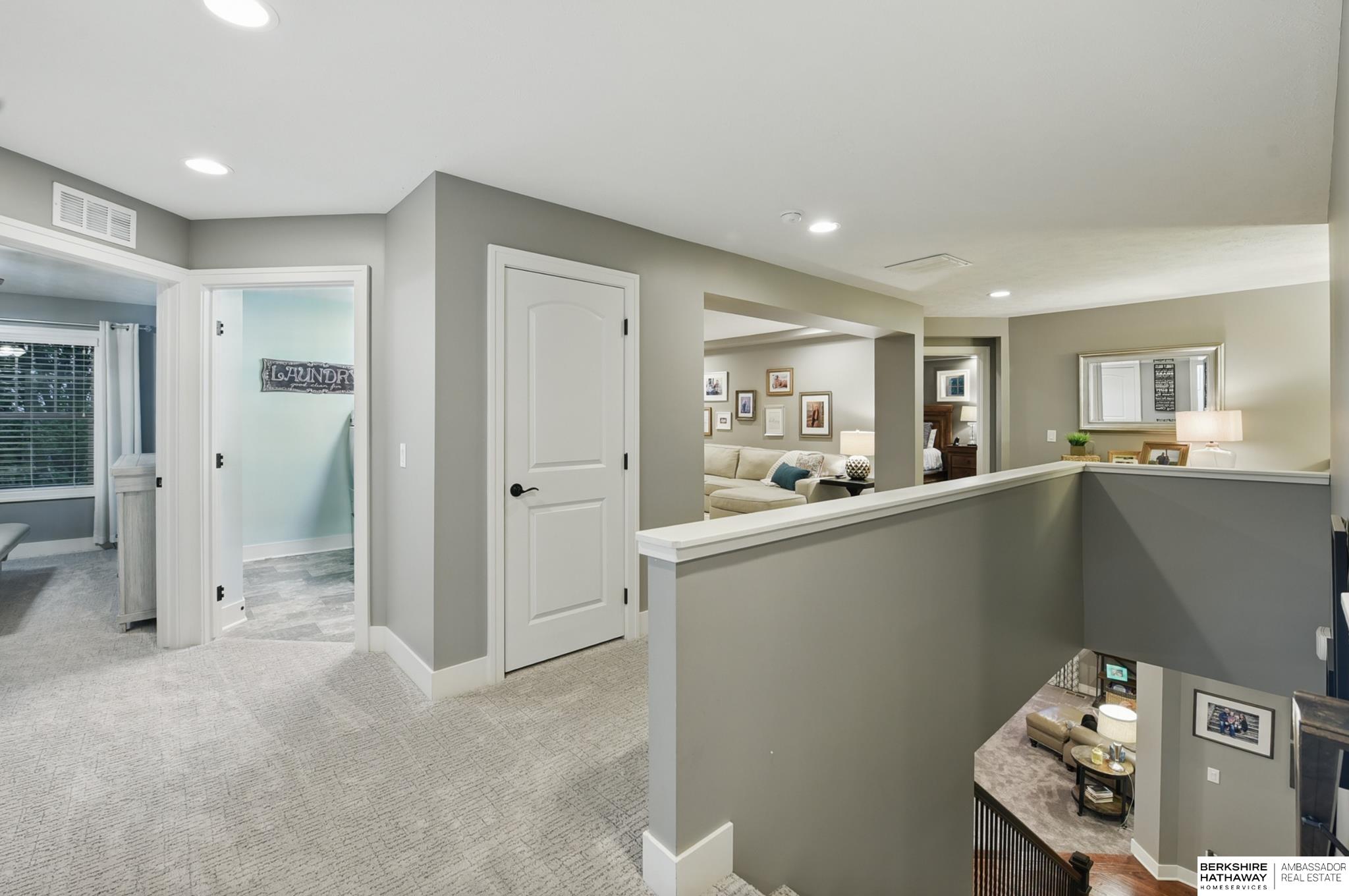 Omaha, Nebraska 68130, United States, 5 Bedrooms Bedrooms, ,3 BathroomsBathrooms,Residential,Active,122355