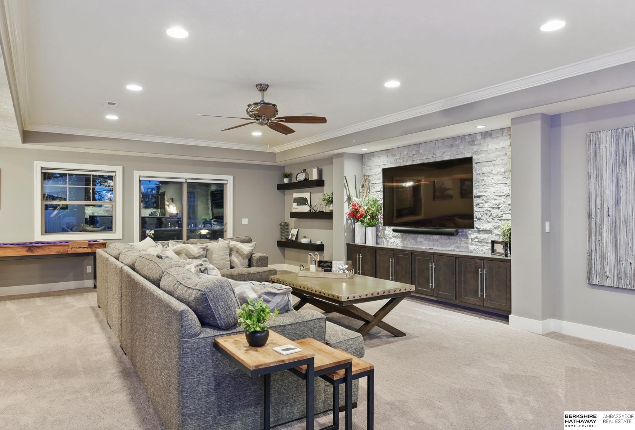 Omaha, Nebraska 68130, United States, 5 Bedrooms Bedrooms, ,3 BathroomsBathrooms,Residential,Active,122355