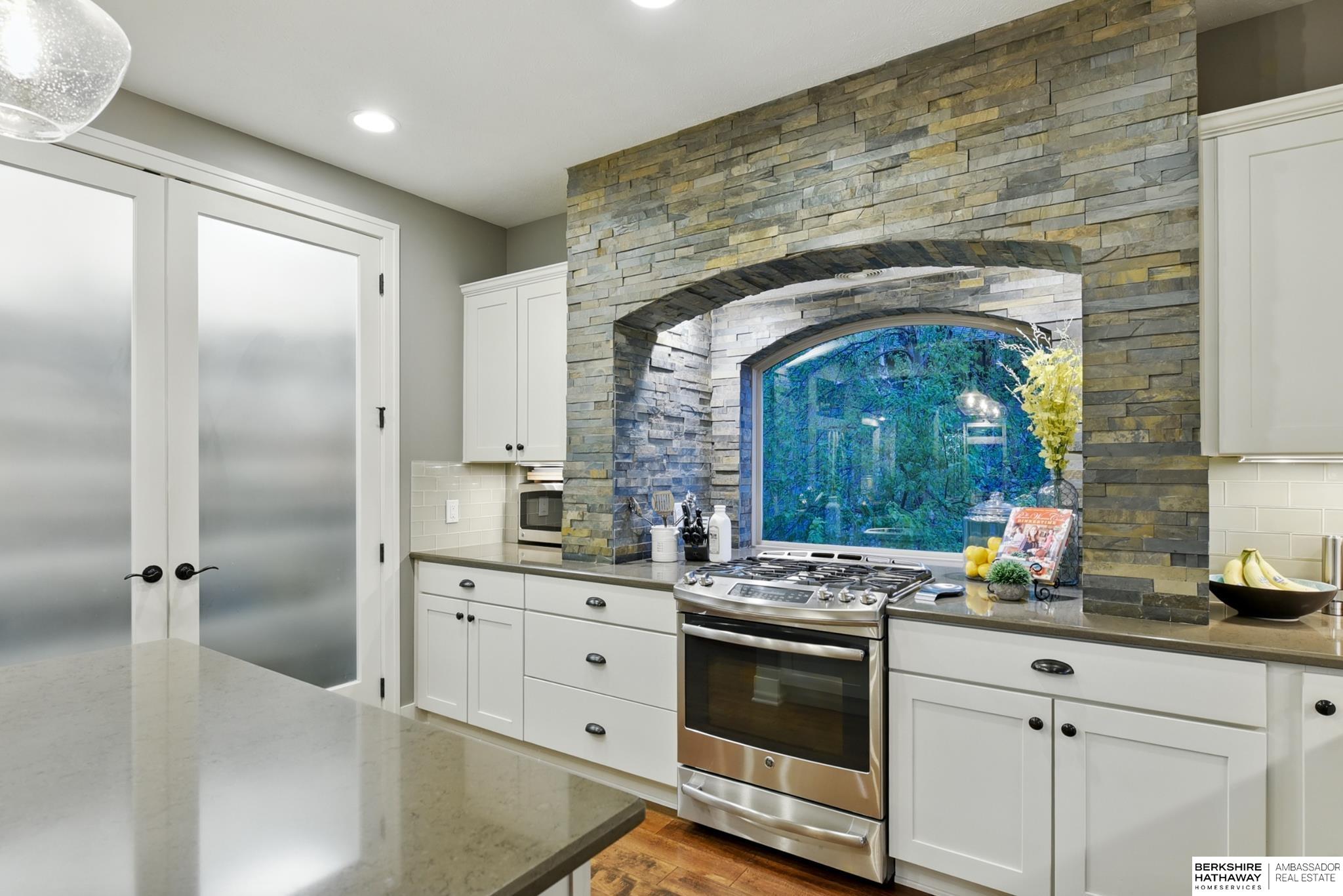 Omaha, Nebraska 68130, United States, 5 Bedrooms Bedrooms, ,3 BathroomsBathrooms,Residential,Active,122355