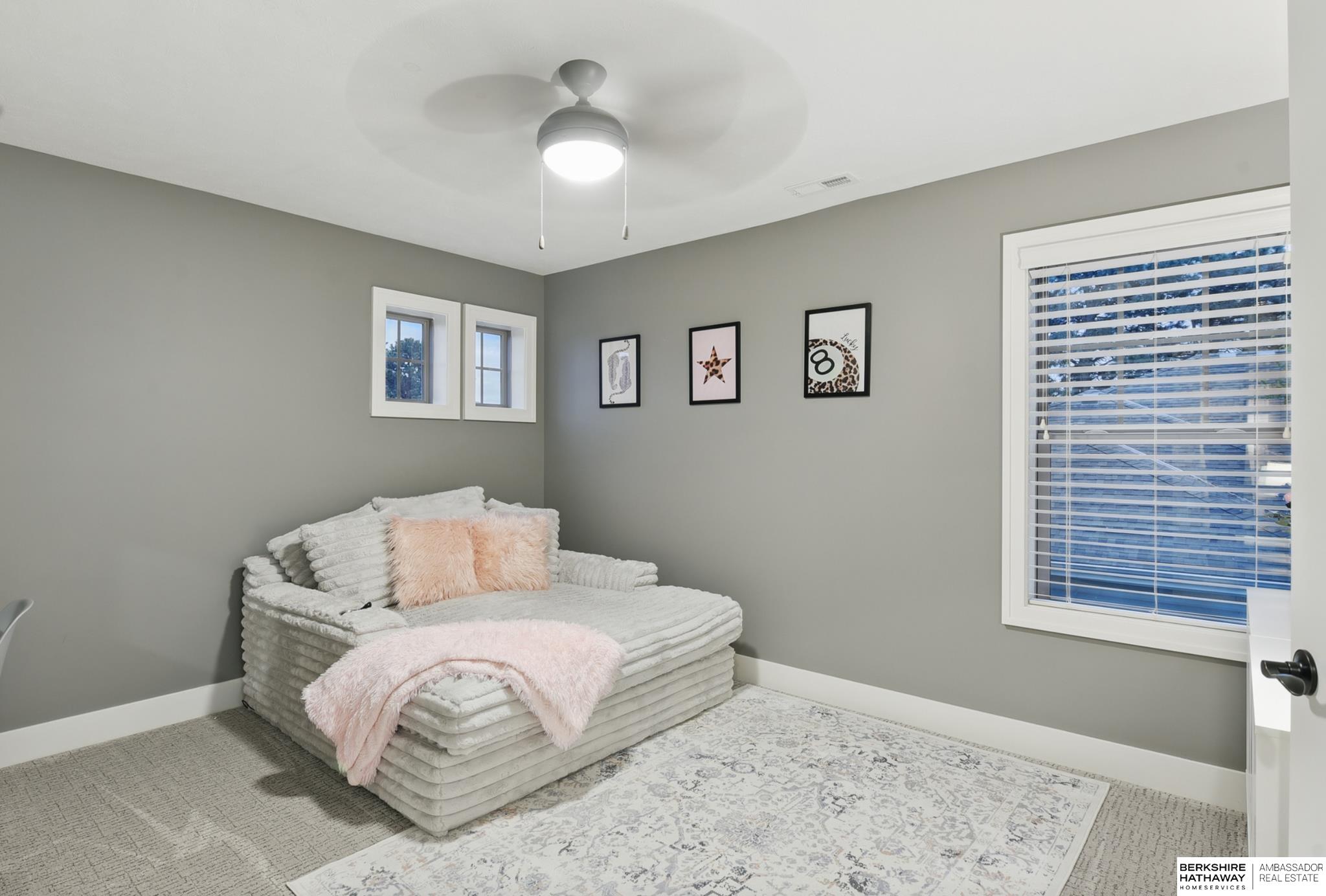 Omaha, Nebraska 68130, United States, 5 Bedrooms Bedrooms, ,3 BathroomsBathrooms,Residential,Active,122355