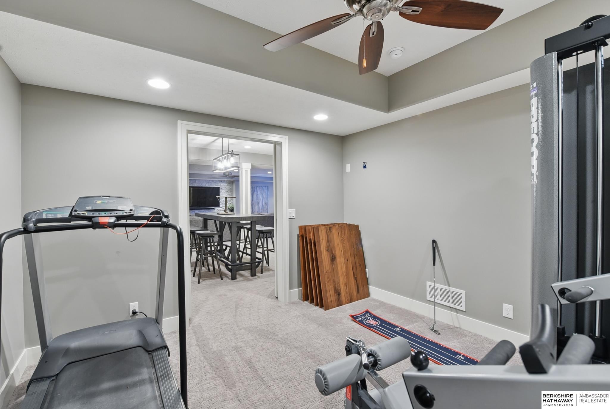 Omaha, Nebraska 68130, United States, 5 Bedrooms Bedrooms, ,3 BathroomsBathrooms,Residential,Active,122355