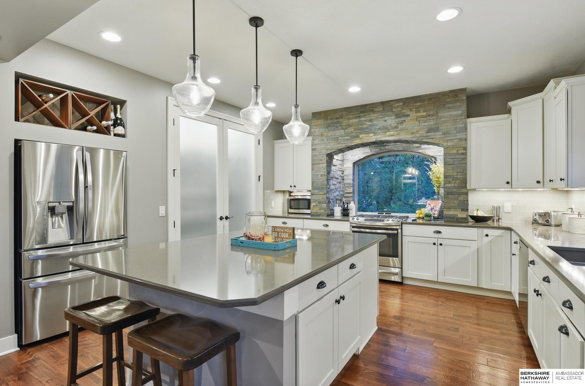 Omaha, Nebraska 68130, United States, 5 Bedrooms Bedrooms, ,3 BathroomsBathrooms,Residential,Active,122355