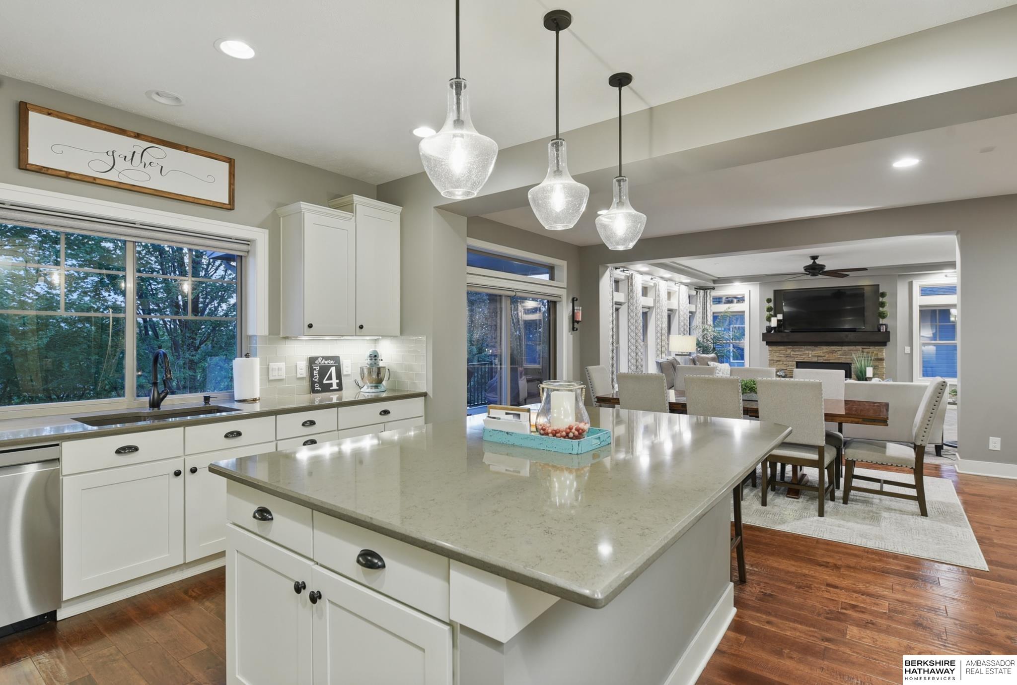 Omaha, Nebraska 68130, United States, 5 Bedrooms Bedrooms, ,3 BathroomsBathrooms,Residential,Active,122355