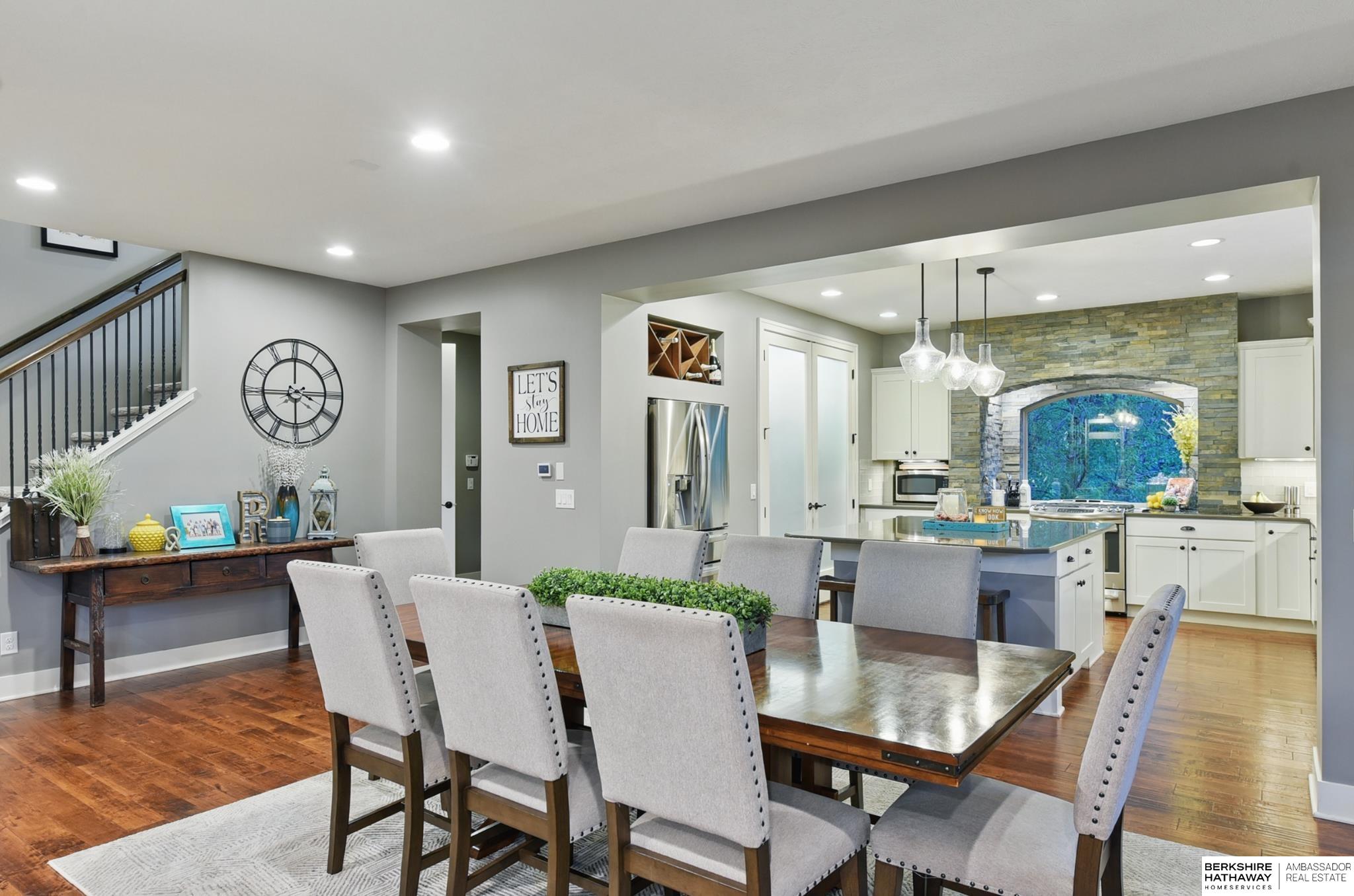 Omaha, Nebraska 68130, United States, 5 Bedrooms Bedrooms, ,3 BathroomsBathrooms,Residential,Active,122355