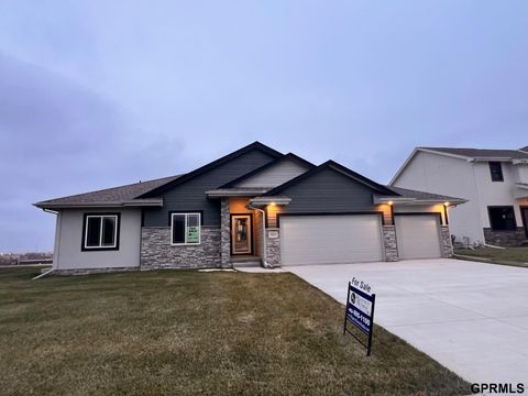 Photo of 19820 Cinnamon Street, Gretna, NE 68135 (MLS # 22600394)