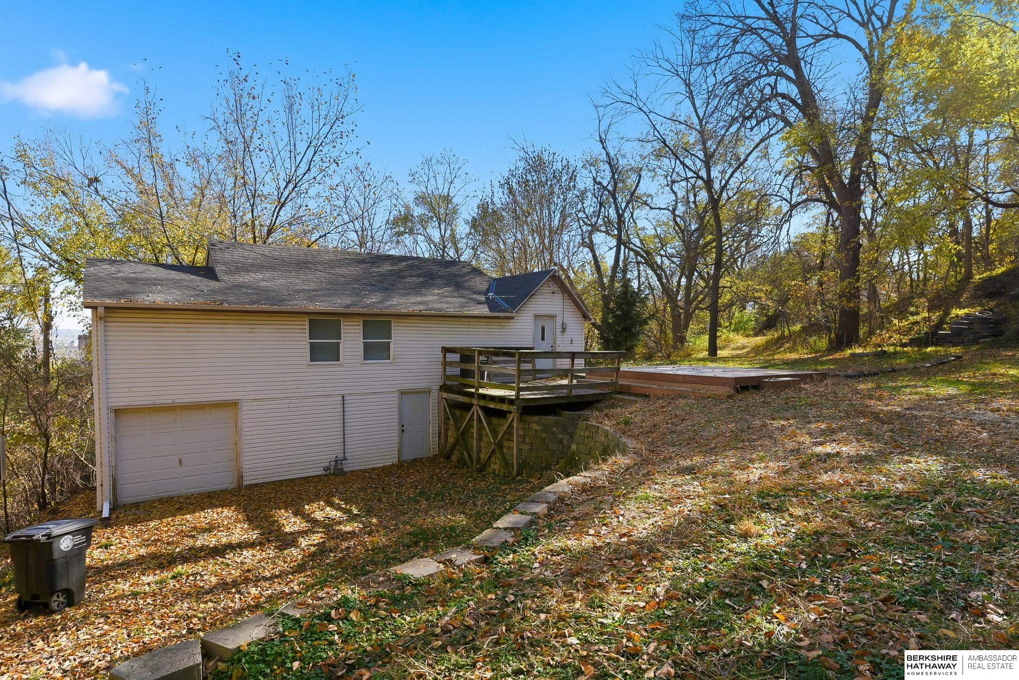 Omaha, Nebraska 68108, United States, 2 Bedrooms Bedrooms, ,1 BathroomBathrooms,Residential,Active,242678