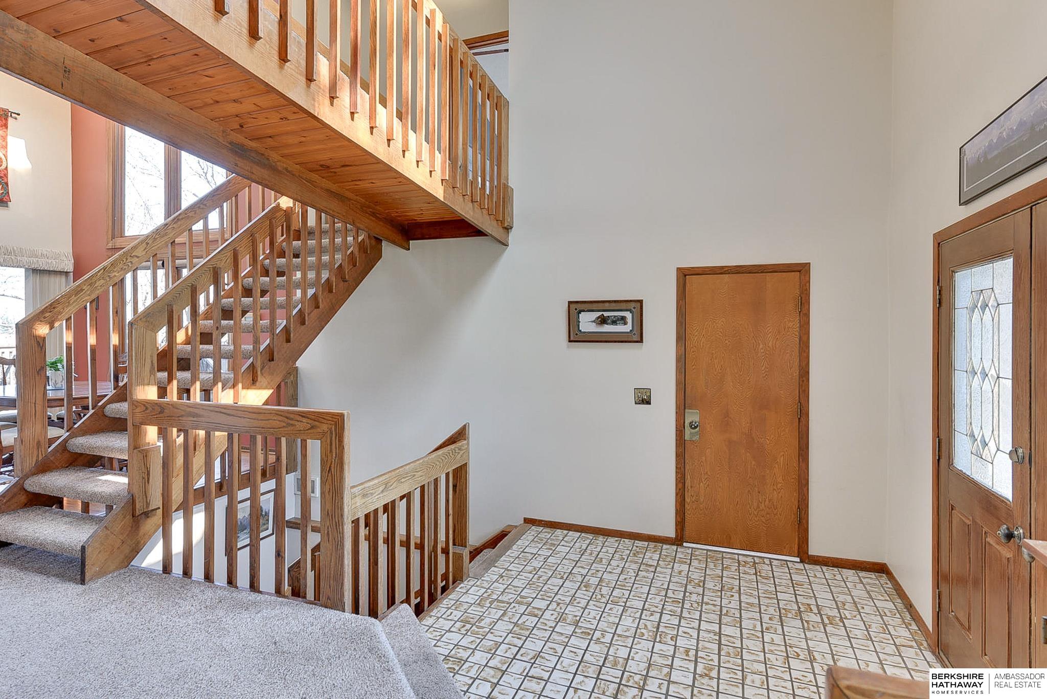 Omaha, Nebraska 68164, United States, 4 Bedrooms Bedrooms, ,3 BathroomsBathrooms,Residential,Pending,130832