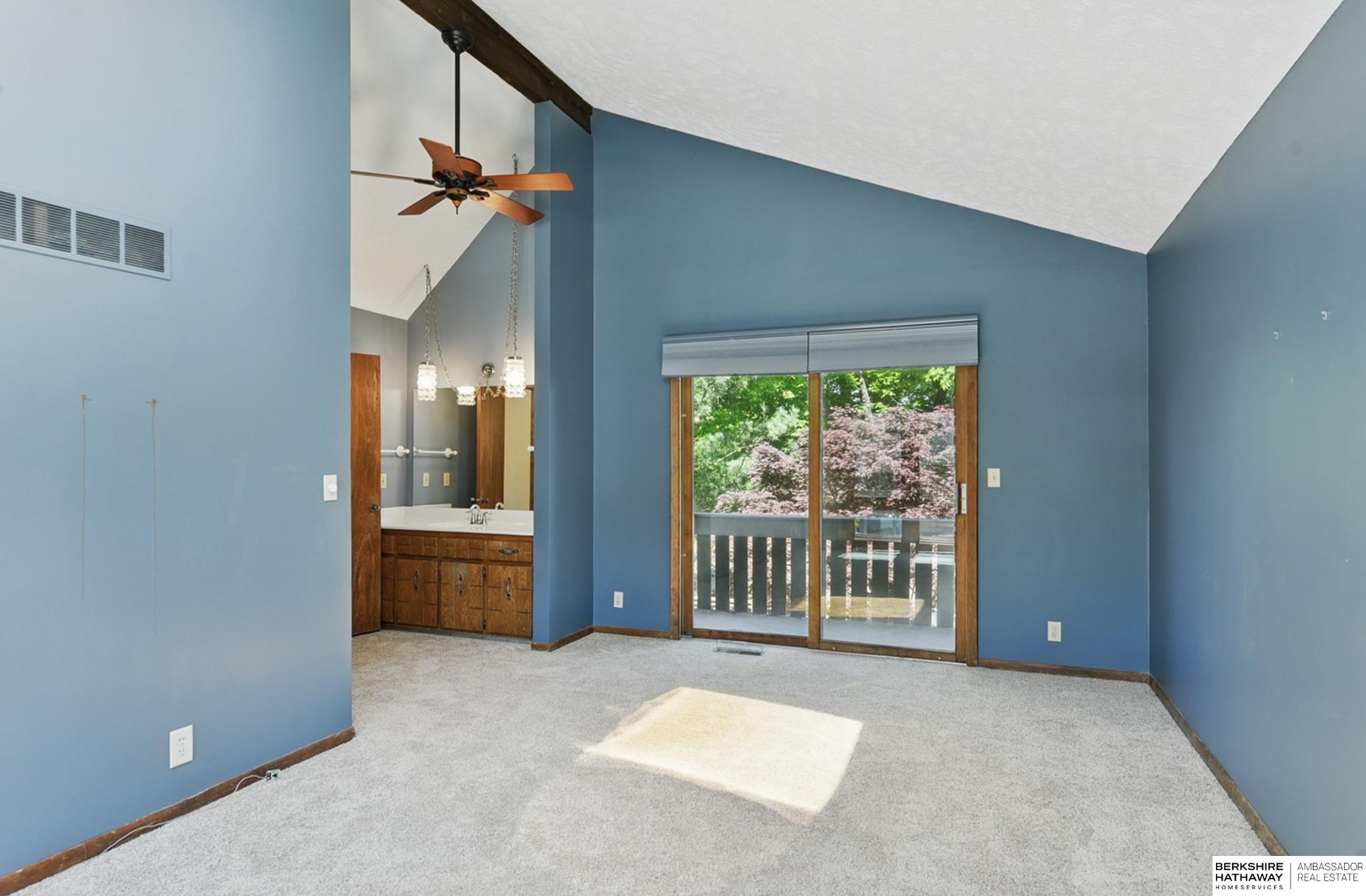 Omaha, Nebraska 68164, United States, 4 Bedrooms Bedrooms, ,3 BathroomsBathrooms,Residential,Pending,130832